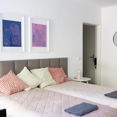 Apartment With Terrace And A Free Parking